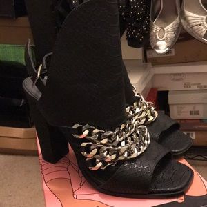 Black chained shoe!
